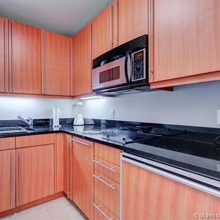 Private Condo Hotel At Four Seasons Brickell Miami Dış mekan fotoğraf